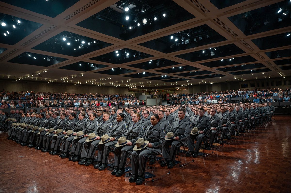 nyspolice's tweet photo. Acting Superintendent Steven A. Nigrelli honored 238 new State Troopers as they graduated today from the 212th session of the Basic School of the New York State Police Academy.  Please join us in welcoming the newest members of the Long Gray Line! https://t.co/aPHguyPPVC