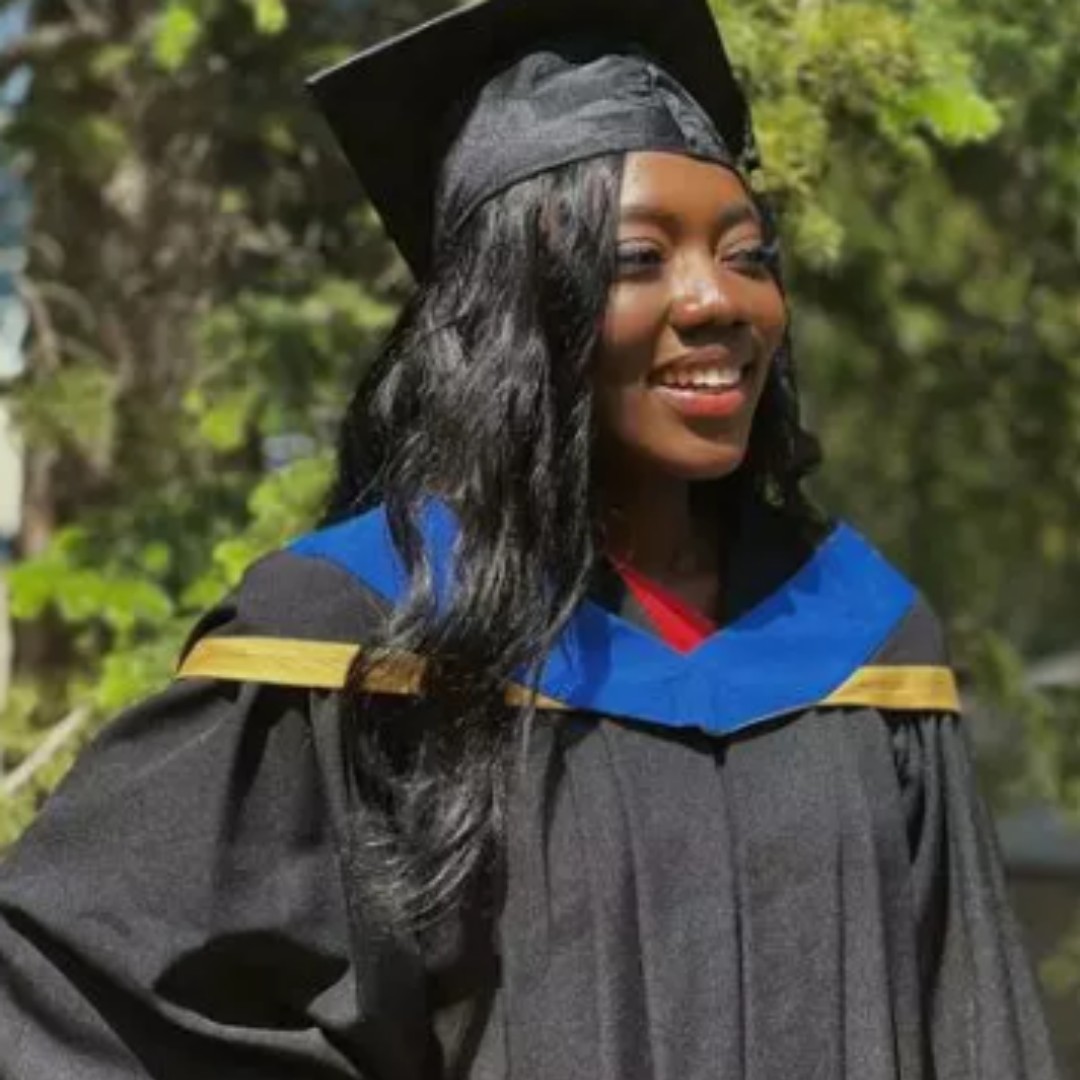 One bus mixup led Manassie Wilson, BComm'23, to discover her purpose: "The bus 20 went through the University of Calgary campus, and I felt this overwhelming feeling of 'this is your school'". Learn about Manassie's inspiring story &amp; road to convocation:
ow.ly/48Tr50OOGtH