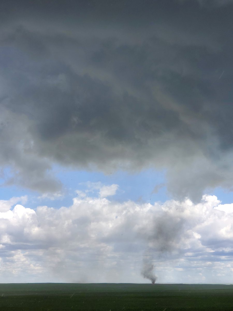 #abstorm hwy 845 range road 130 looking ESE 3:01pm