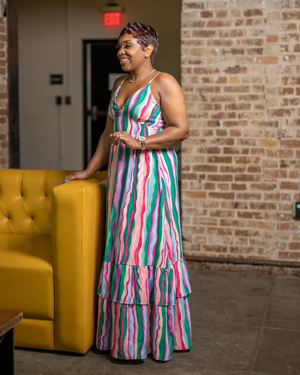FabBoutique_etc's tweet photo. Flaunt your sense of style with this Alyn Tiered Maxi Dress. Constructed with tiers of beautiful ruffles, this sophisticated dress accentuates your curves and is perfect for any occasion. 

#maxidress #225batonrouge #batonrougefashion #fashionideas #womensfashion #stylechic #what https://t.co/DU9kVT2iN1