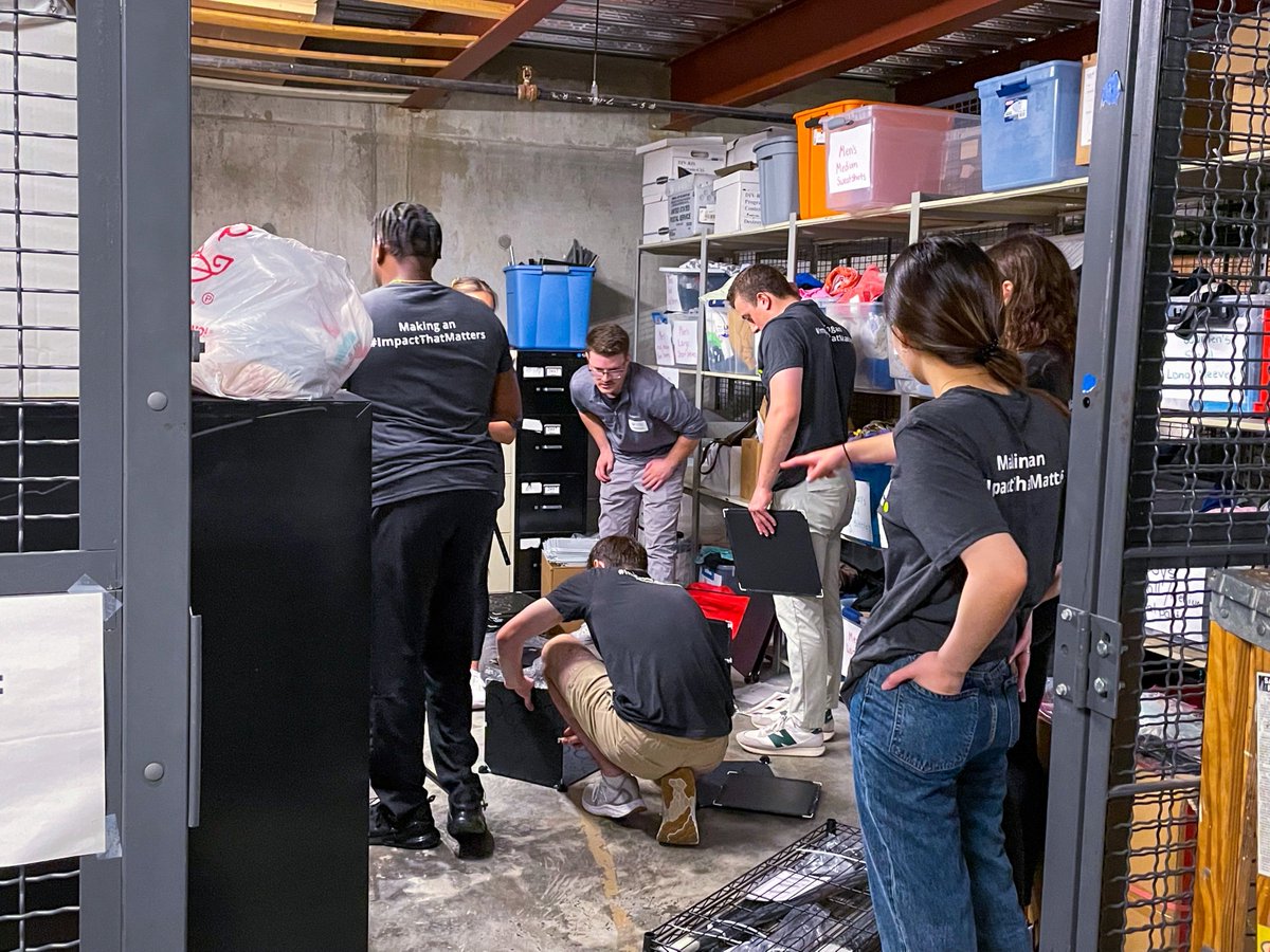 charitiesboston's tweet image. Thank you to the @Deloitte employees who celebrated #ImpactDay at the Labouré Center. Impact Day is Deloitte's annual day of service that celebrates their year-round commitment to collectively making an #ImpactThatMatters in the communities where we live and work.