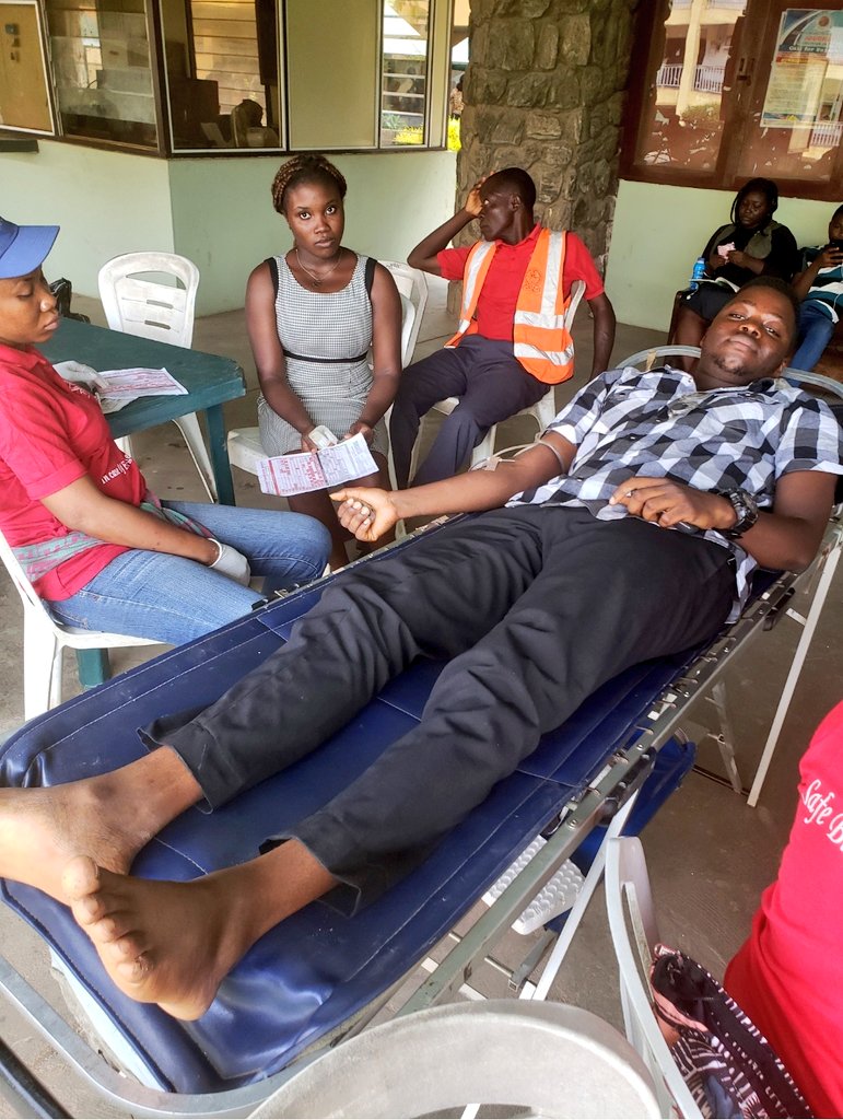 d_oyejobi's tweet photo. Yes, I've been a proud voluntary blood donor for 6+ years.

My blood donation journey began as a joke but here I am, waxing strong.

Join the train today and help save lives.

We live because we give.
#BloodDonorDay https://t.co/qCnNDRBlyl
