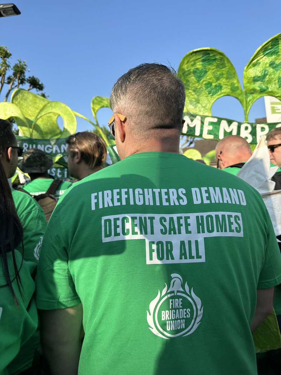 fbunational's tweet photo. Tonight firefighters walked with the community on the sixth anniversary of the Grenfell Tower Fire.
The walk might be silent, but the demands are as loud and clear as ever.
We remember the 72 - and we demand justice. #GrenfellNeverAgain #72Months72Lives https://t.co/cg81HV5o3v