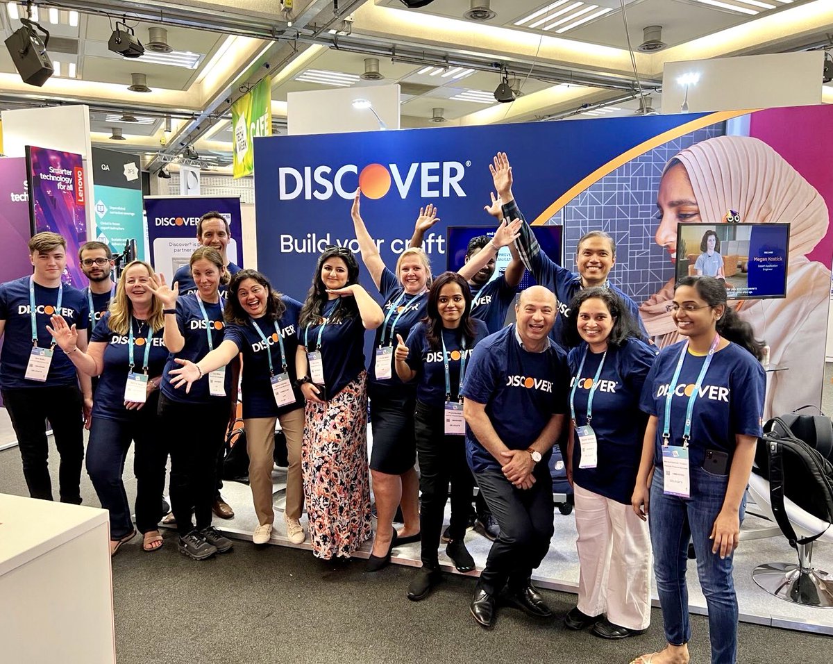 Fantastic <a href="/LDNTechWeek/">London Tech Week</a> experience for the <a href="/Discover/">Discover</a> gang #LifeAtDiscover #DTE