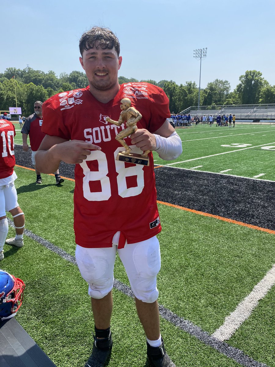 It was an honor to be named the Defensive Lineman MVP after the @NSFootballWV game on Saturday! @CassidyWoodTV @MarkMartinWCHS @UCWV_Football @FBCoachQ @CoachSantolla @_CoachJHairston @HHHuskiesFB