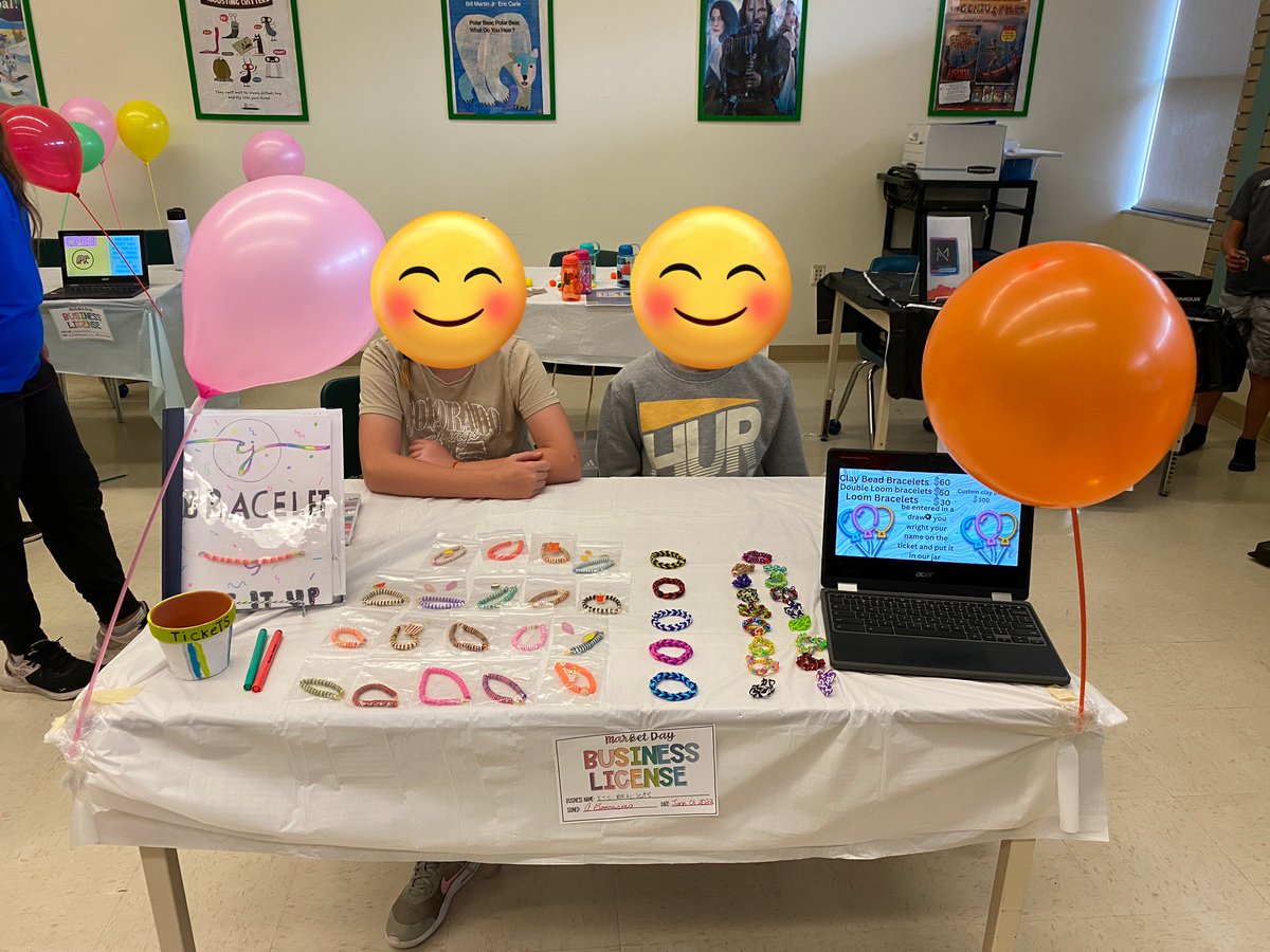 MrsBoomsma's tweet photo. Market Day 2023! Today was an incredible day and students were able to display their hard work. Our market was a great success and students put their marketing and financial literacy skills to work. Great job 4/5’s! #sccdsb @GPVanierCS @sara_vadovic https://t.co/FXaczoJMuR