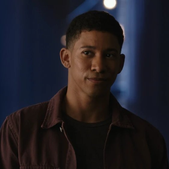 Beyond_TLOU's tweet photo. As for #WallyWest, he moves back to Asia where he will continue to operate as #KidFlash with #LindaPark/#DoctorLight by his side https://t.co/zb4FwHiJQJ