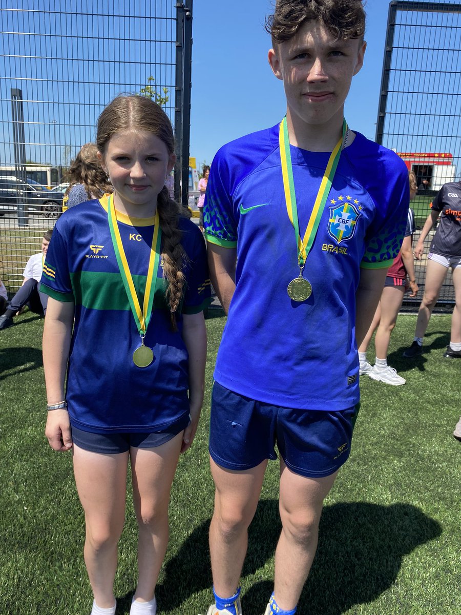 🟢🟡🏅Sibling Sporting Success🏅🟡🟢

Congratulations to Kayla and Cameron Cumiskey, who came 1st place in their 100m &amp; 200m races! It must ‘run’ in the family. 🏃🏃🏼‍♀️ <a href="/StjoesPE_Sport/">St Joseph's PE_Sport</a>