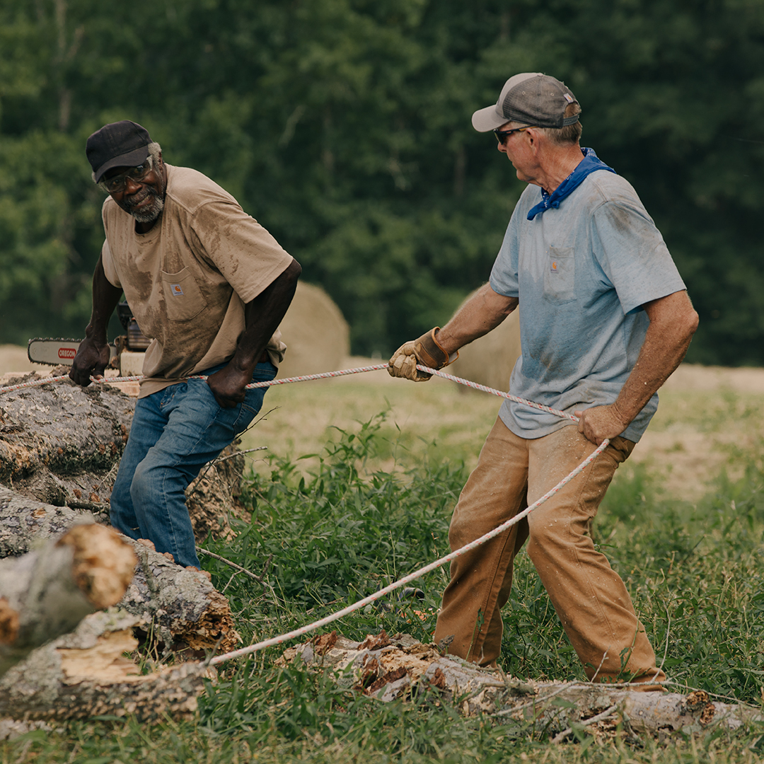 A little sweat never hurt anybody. #WorkBoots 
📸: @Carhartt