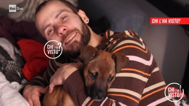 chilhavistorai3's tweet photo. “Mio fratello non si è suicidato”: I dubbi sulla morte di Stefano Dal Corso, trovato impiccato il 12 ottobre 2022 nel carcere di #Oristano. Un libro arrivato sei mesi dopo con le parole “confessione” e “morte” cerchiate. Chi lo ha spedito?

#chilhavisto→https://t.co/gGD1ra9GoT https://t.co/QEa0jyW5xU