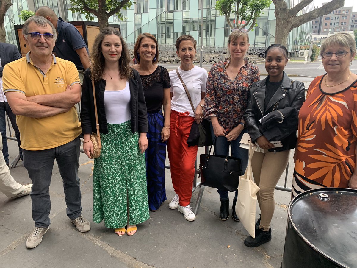 Nous avons souhaité mettre en avant les parcours d’Assimai et d’Ilham. Une façon de récompenser leur ténacité et leur exemplarité.