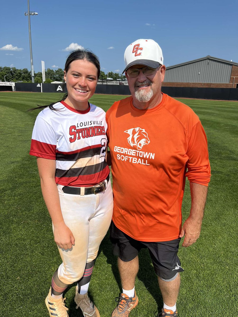 Leia Hurst tweet media