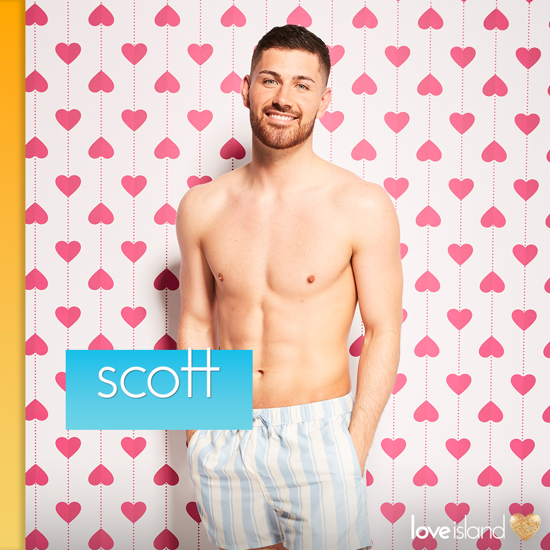 LoveIsland's tweet photo. Bombshell alert 🚨 Goalie Scott is looking for a keeper - will he find one in the Villa? #LoveIsland https://t.co/QDQwy1rCzT