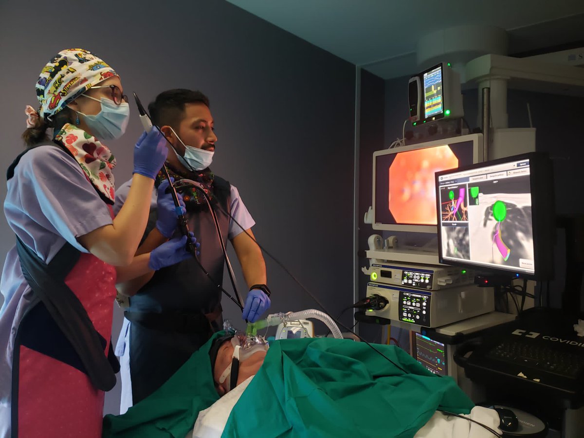 Nódulo pulmonar periférico-Navegación electromagnética Broncoscopia 
Con una excelente residente de Trieste-Italia