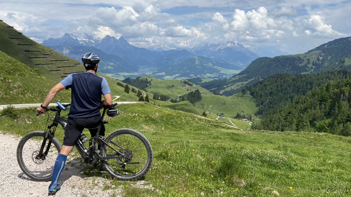 PongratzS's tweet photo. 06/2023 perfect e-bike tour ☀️🏔️🚲 #wilderkaiser #kitzbuehl #stjohann #ellmau #biking #kitzbuehlerhorn https://t.co/kvNBuFcGsW