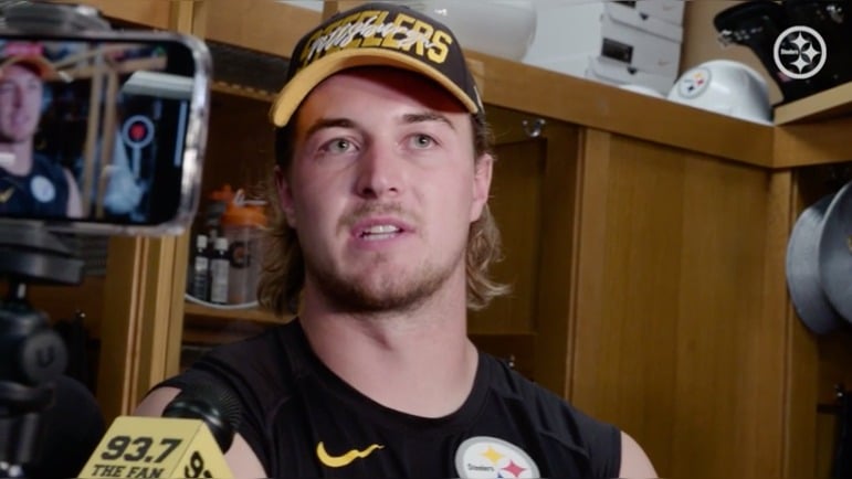 Steelers Have Office Where ‘Jersey Boys’ Kenny Pickett And Minkah Fitzpatrick Watch Extra Film #Steelers #Pittsburgh #NFL steelersdepot.com/2023/06/steele…