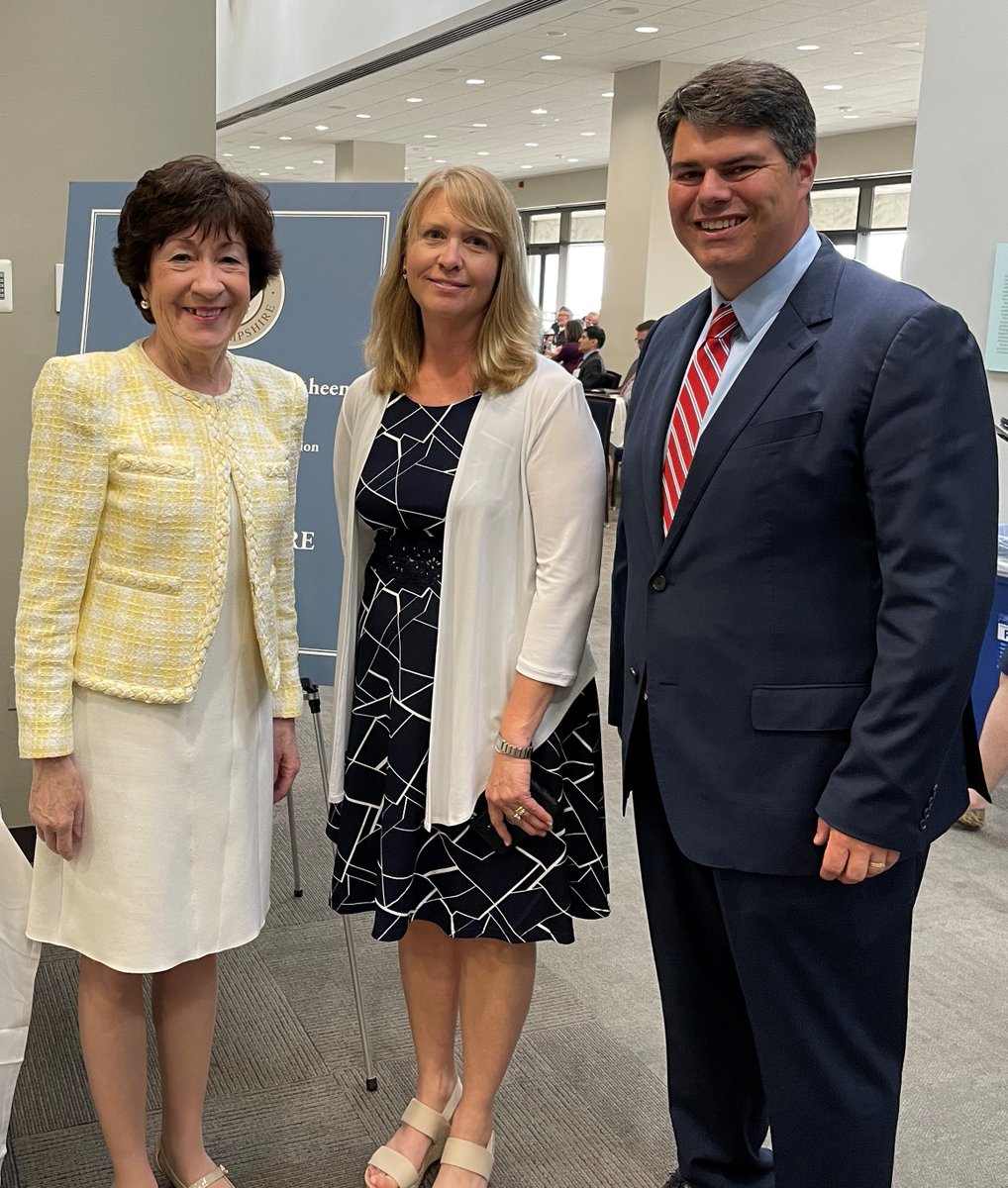 SBA_NewEngland's tweet photo. It was great to be in DC today to support New Hampshire small businesses at @SenatorShaheen's NH Business Day. 

SBA's RA @mvlacich and @SBA_NH's Amy Bassett had the chance to catch up with @SBAIsabel and @SenatorCollins, speakers at the event today. https://t.co/hKO1lOwdOe