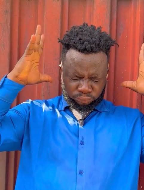 thisreuben_'s tweet image. “There is a spirit in man…” Job 32:8

You can’t underestimate this scripture as a creative… 

Anything wey go make you pray this prayer 😂😂😂

#ThinkCreative