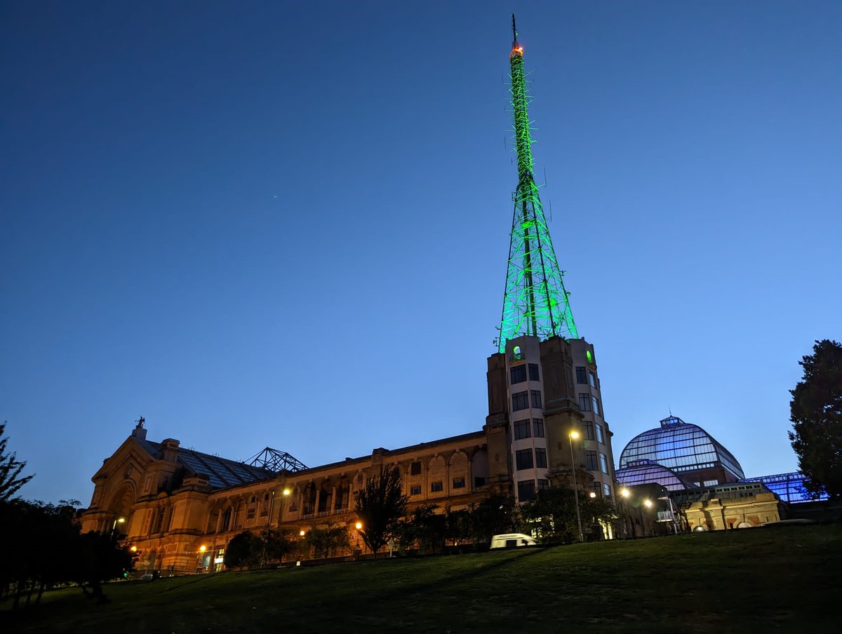 The Palace lights in green today, in memory of those who lost their lives in the Grenfell Tower tragedy.