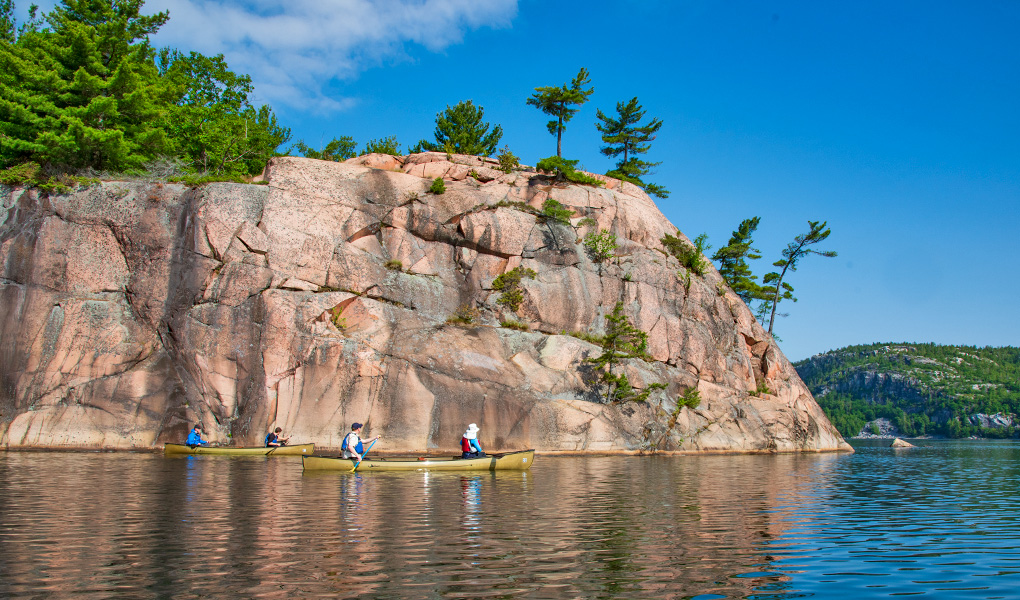 KarpanParkland's tweet photo. Had a great paddle this morning on George Lake in #KillarneyProvincialPark #Ontario #killarneypp #TMACSudbury #TMACtravel #ThePhotoHour #discoversudbury #findyourselfhere #paddlecanada https://t.co/NaNL16S5iK