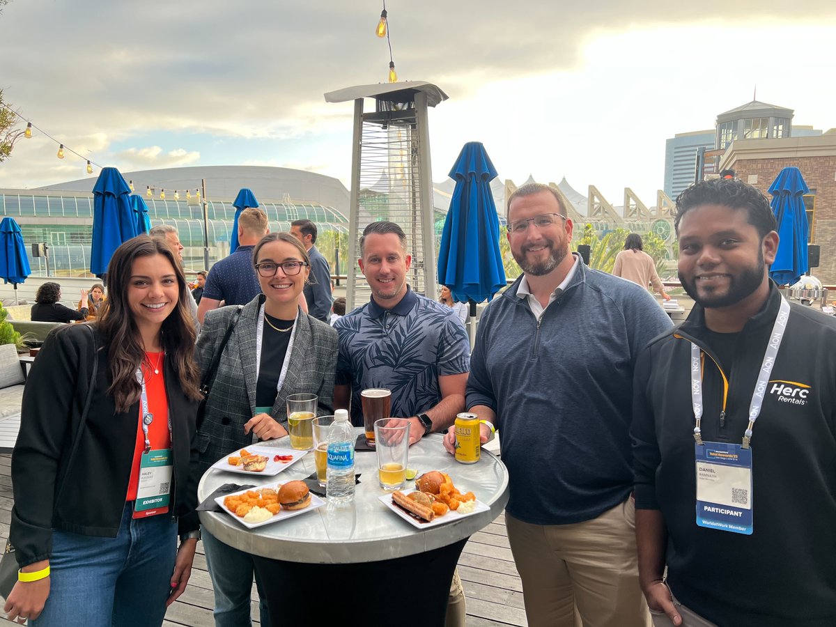 That's a wrap on @WorldatWork #TotalRewards23! 🎉

Thank you to all the business leaders we had a chance to connect with both during the conference and at last night's reception with @OpenSymmetry! We're looking forward to the next @WorldatWork event - SalesComp'23 this August!