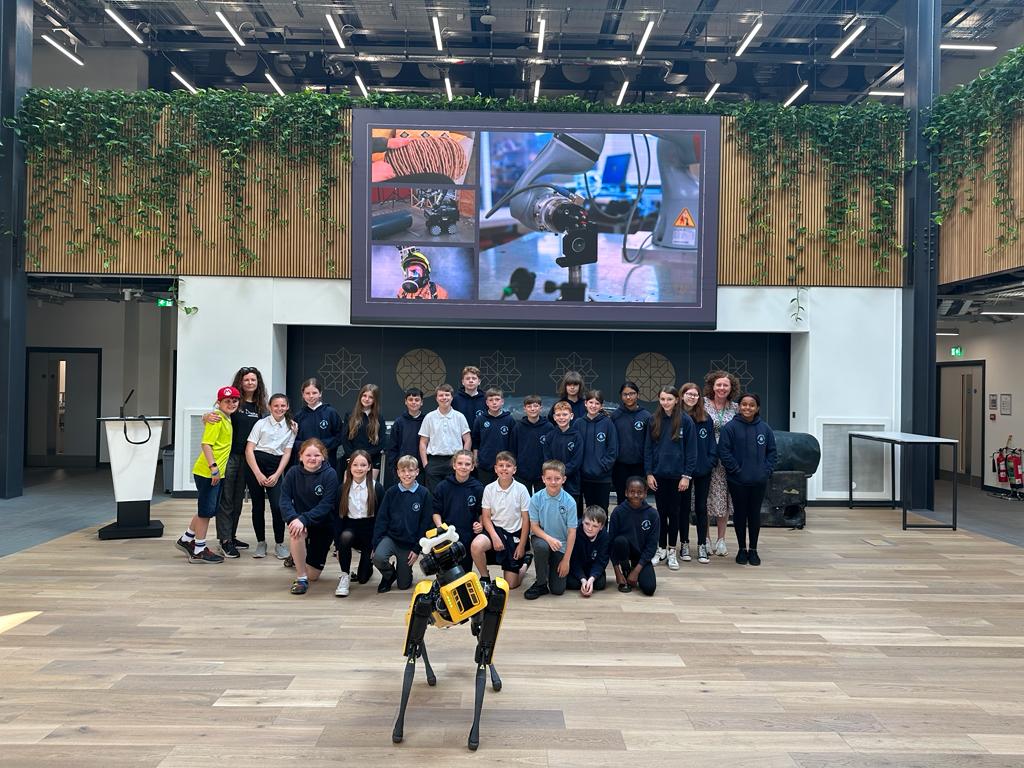 Livingston Village PS & ELC (@livivillageps) on Twitter photo P7 had a fabulous time exploring the Robotarium <a href="/HeriotWattUni/">Heriot-Watt University</a> as part of their prize for winning the ICHS cluster Sphero Coding Design competition. <a href="/WL_STEM/">West Lothian STEM</a> P7 had a fabulous time exploring the Robotarium <a href="/HeriotWattUni/">Heriot-Watt University</a> as part of their prize for winning the ICHS cluster Sphero Coding Design competition. <a href="/WL_STEM/">West Lothian STEM</a>