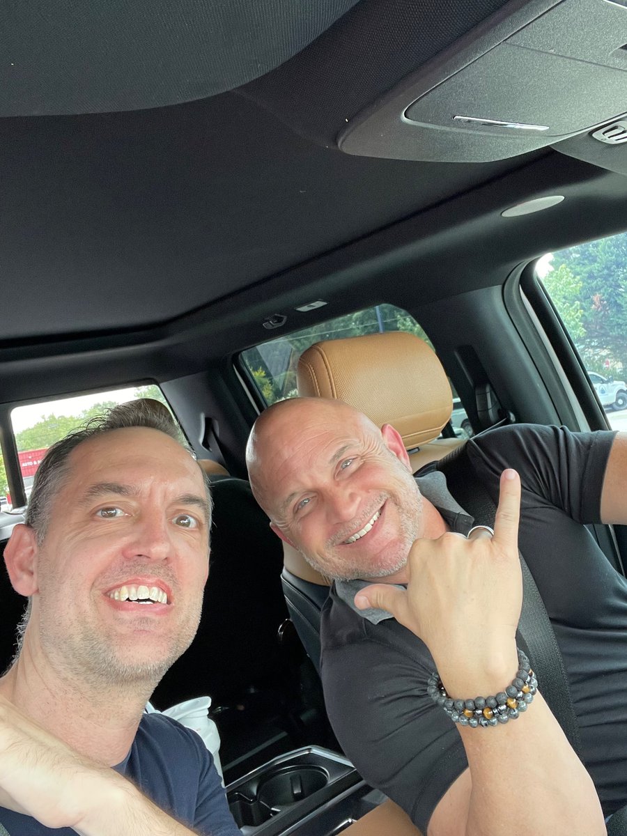 DavidJonesRC's tweet photo. Always blessed to spend time with Stephen Scoggins, such a great energy!  I always leave my time with Stephen as a better leader! https://t.co/TAMLnQVoti