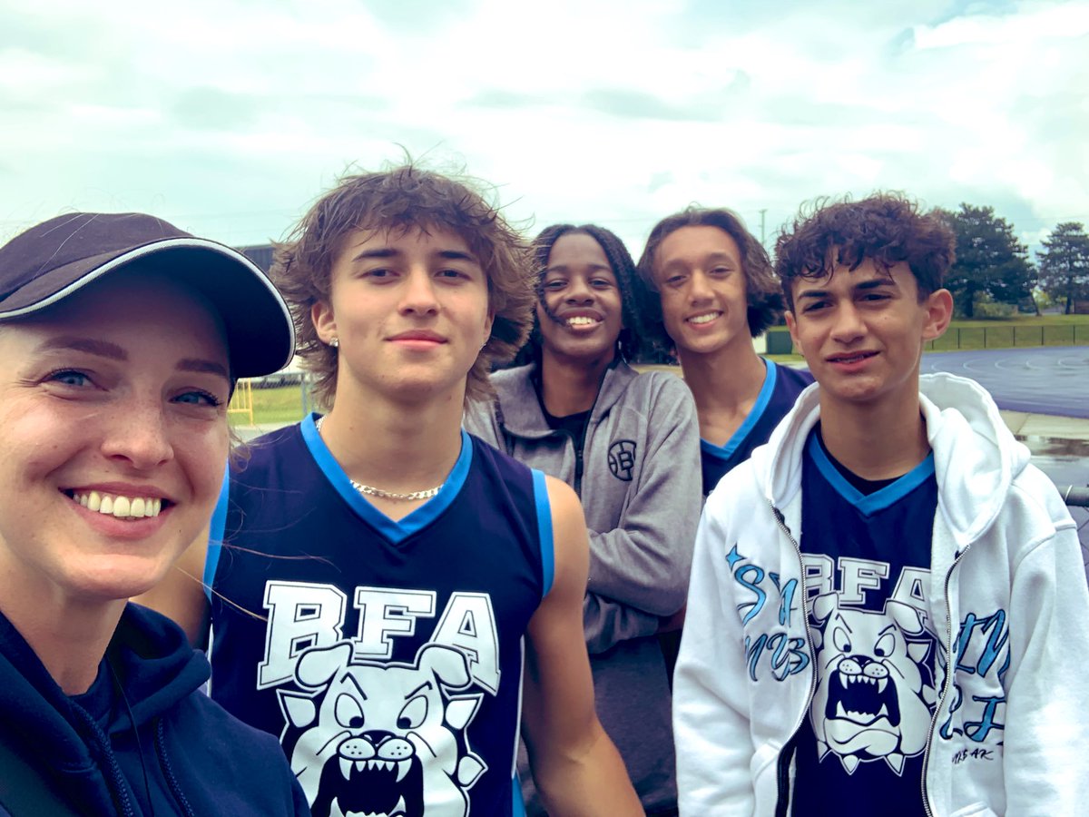 Ms_Lis29's tweet photo. Bulldogs💙💙 https://t.co/0pX5rNrCLC