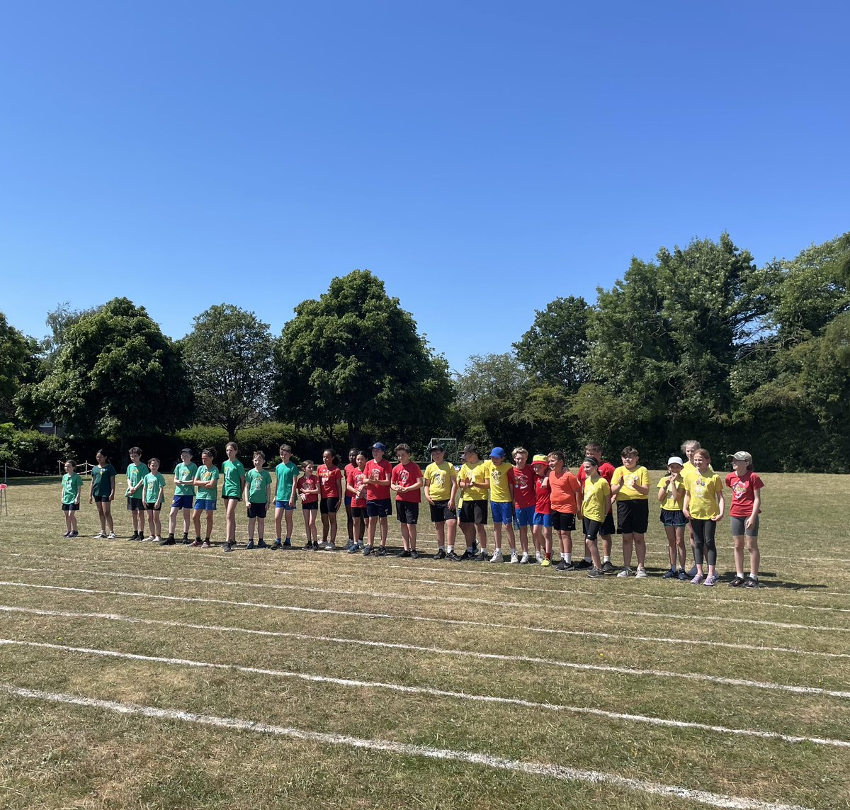 An amazing final sports day for this wonderful Year 6 class. Weather perfect ✅ Happy children ✅ Competitive spirit ✅ Chwarae Teg ✅ Javelins went where they were supposed to ✅ <a href="/brynderiprimary/">brynderiprimary</a> <a href="/BrynDeriPTA/">Bryn Deri PTA</a> #Sportsday