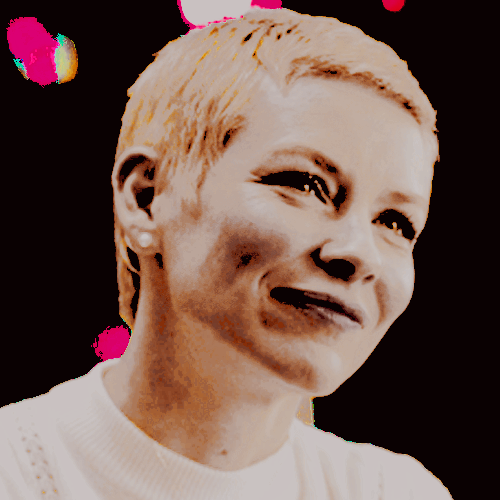 VESPAESTINGS's tweet photo. Maybe 𝙩𝙝𝙚 𝙧𝙚𝙖𝙙𝙚𝙧 had managed to rouse a small smile out of her. https://t.co/YKC1NH2T7y