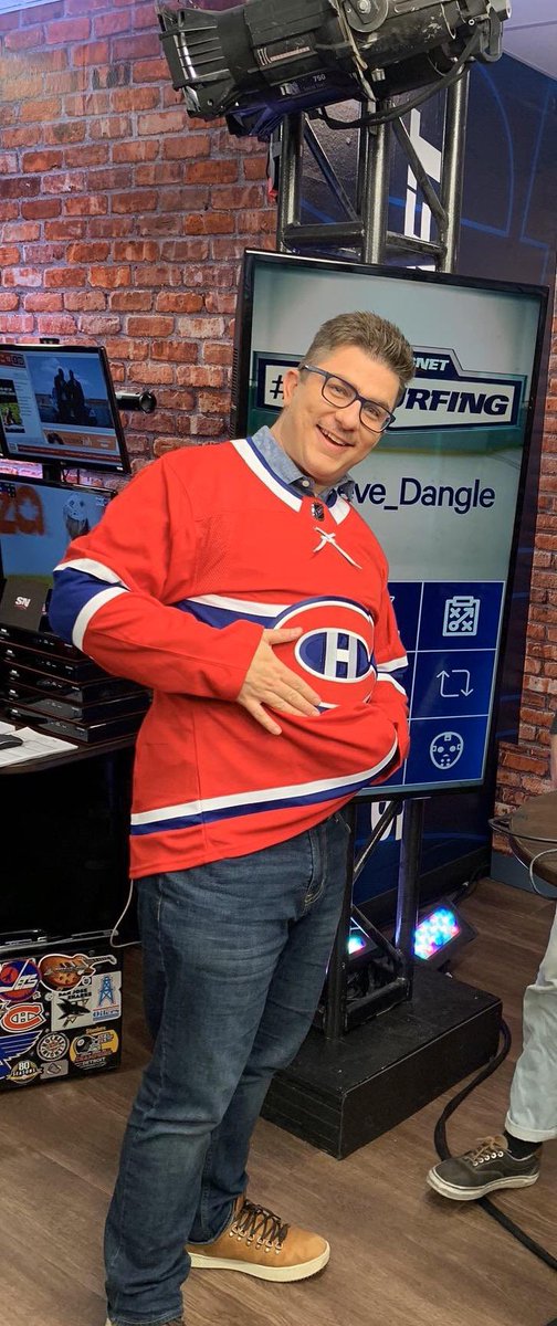VinLeafs's tweet photo. Fuck AroundโฆFind Out. #LeafsLunch #LeafsForever
Who is next? Dangle? @Sportsnet https://t.co/oe1wuVaZWn