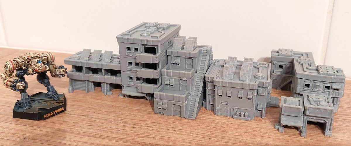 Test printed 6mm #scifi buildings from the new Wantrell buildings set #3Dprinting #wargaming #battletech #alphastrike #tabletopgaming