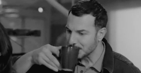 معليش احس انه يم راح تخرب علينا في الحلقة الاخيرة، مش راح تخلي النهاية سعيدة🙄