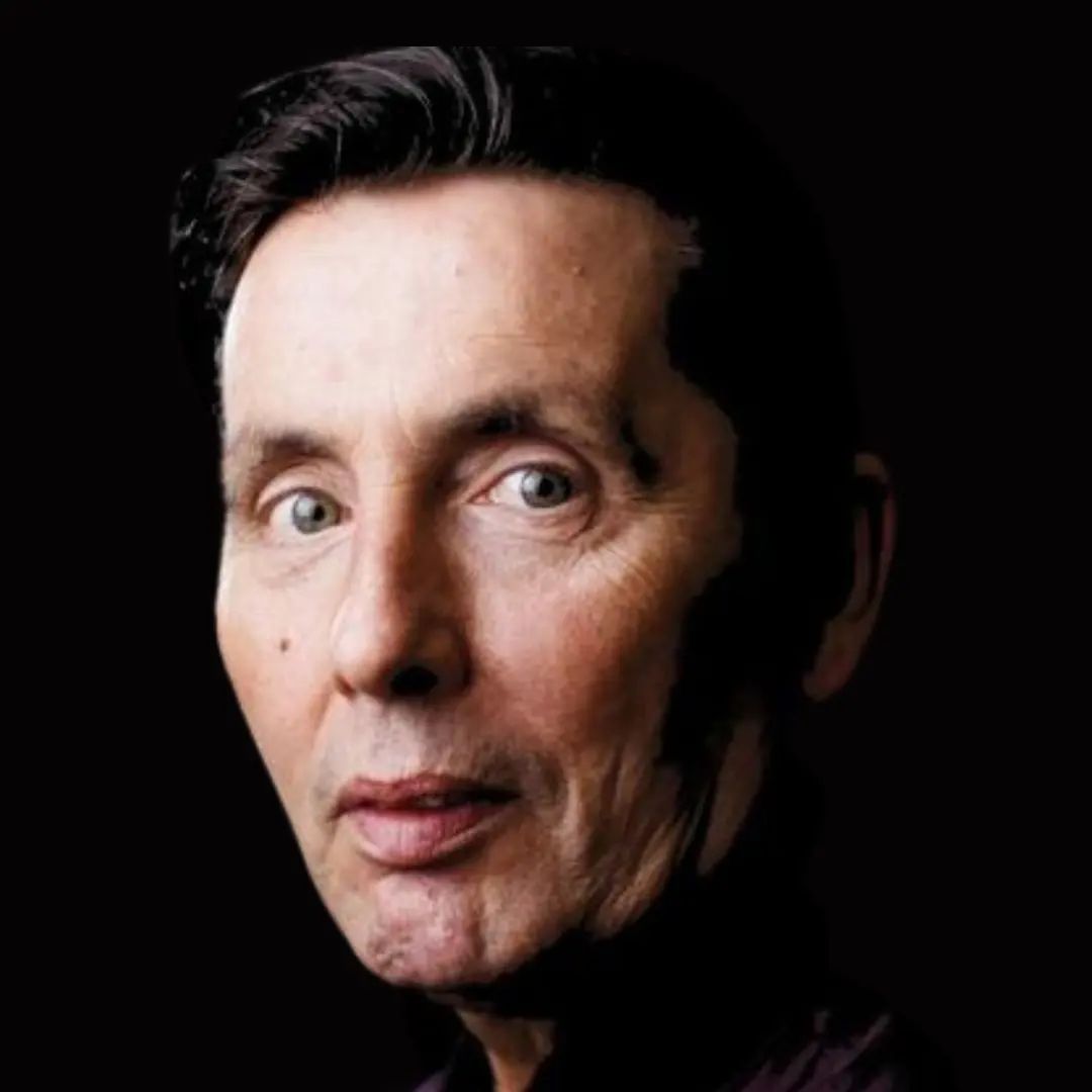 The UCD Law Society is deeply saddened to hear of the passing of Christy Dignam.

We were honoured to present him with an Honourary Life Membership of our society during the 108th Session.

We extend our sympathies to all his family and friends.

Ar dheis Dé go raibh a hanam.