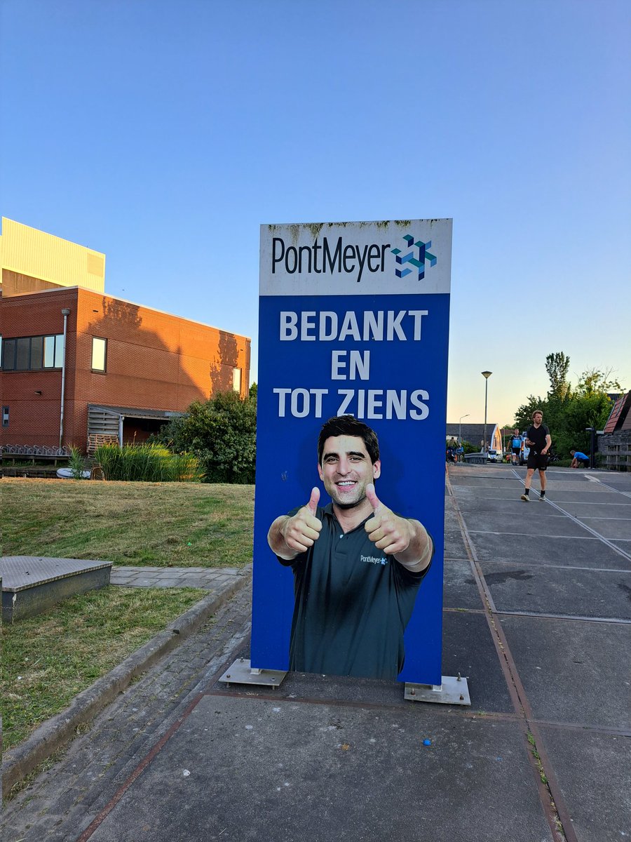 Zwefilo's tweet photo. Bedankt! Wij vonden het super tof! #Zwefilo https://t.co/GBvm7kRtF6 https://t.co/TPMP1eQKzQ https://t.co/VdfHdLg7a0