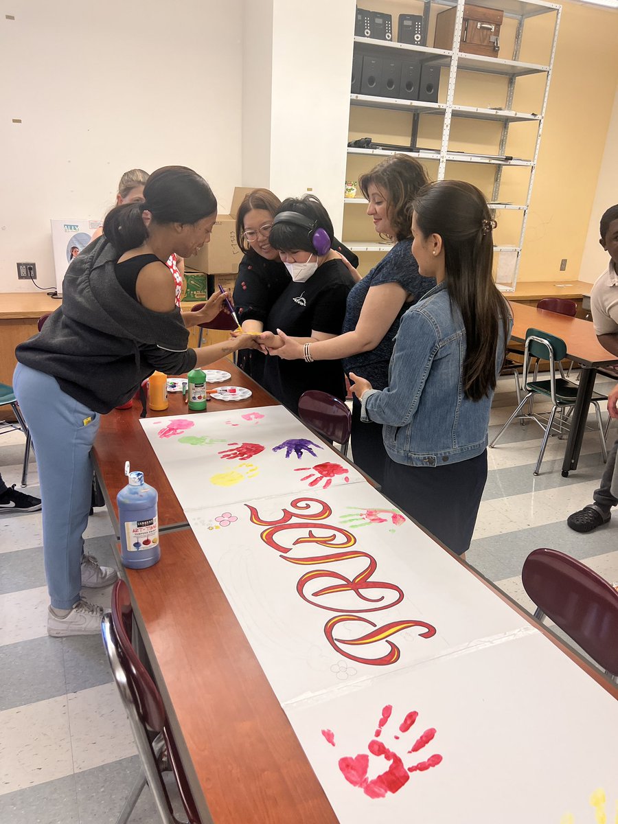 JFK Jr. School-721Q 🦅 tweet media