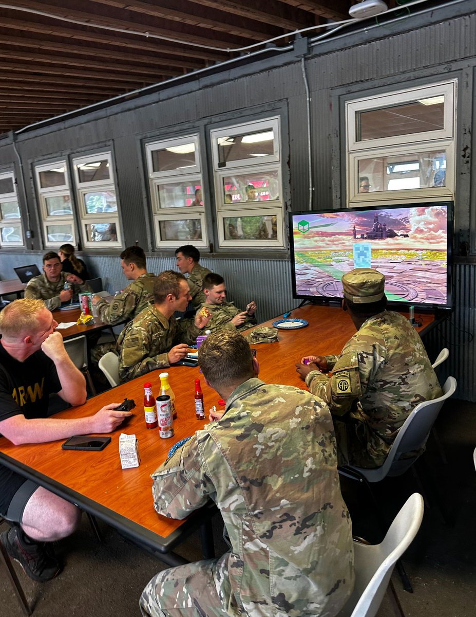 USONewYork's tweet photo. Today we brought the party to Camp Natural Bridge for the #ArmyBirthday! Our stellar volunteers served up BBQ for members of the 2nd Battalion, 504th Parachute Infantry Regiment to celebrate 248 years! https://t.co/rzP9KLY5rr