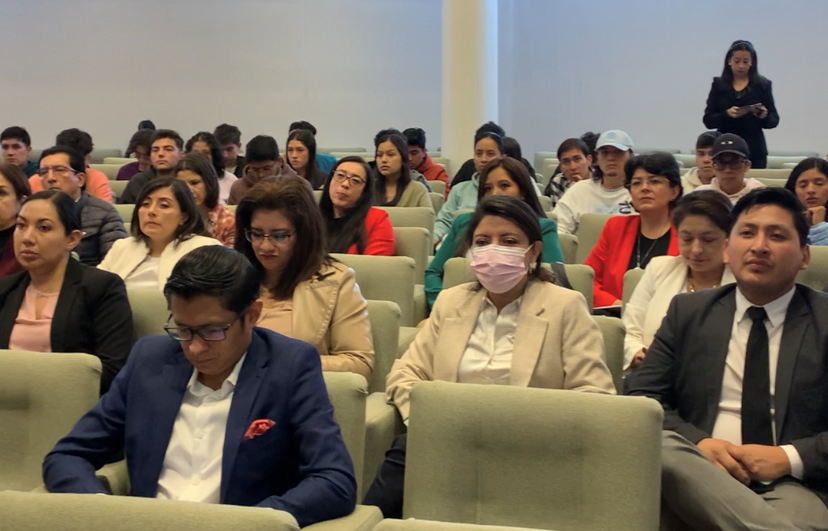 utpl's tweet photo. 📢 Hoy iniciamos el Encuentro Internacional por el Día del Administrador.

🗓️ Del 14 al 16 de junio, este evento ofrece promover la formación continua y fomentar el intercambio de ideas y experiencias.

🔗Revisa la agenda en el siguiente enlace👉 https://t.co/9heGjqUeDu https://t.co/NYuKXhVr6B
