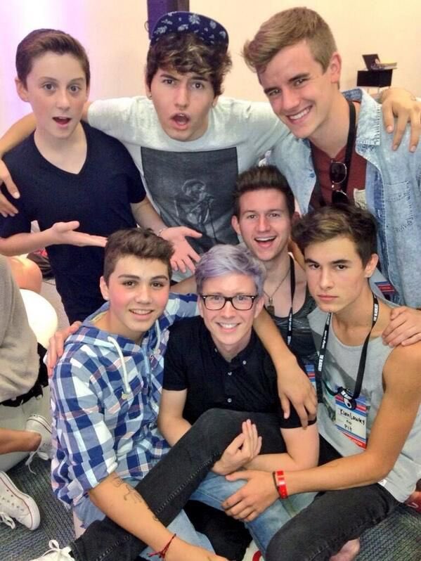 lighttmylove's tweet image. if any of these people look familiar to you, you are owed so much emotional compensation.