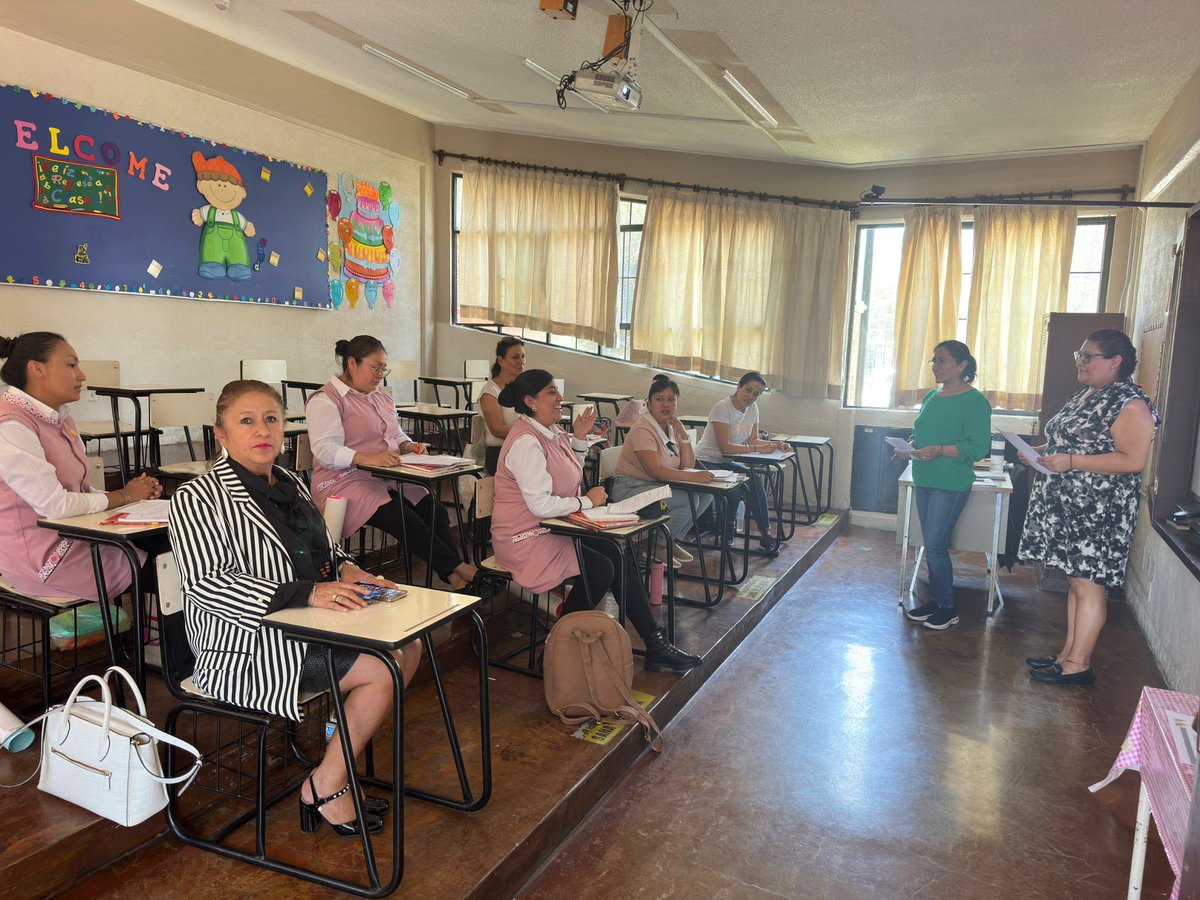 Mtralulusanz's tweet photo. Hoy estuve participando en la Jornada Escolar de Reforzamiento de la Estrategia Curricular en #IgualdadDeGénero (ECIG),  obteniendo propuestas, aprendizajes, evidencias y retos
Bonita tarde!!! https://t.co/BBXENk79id