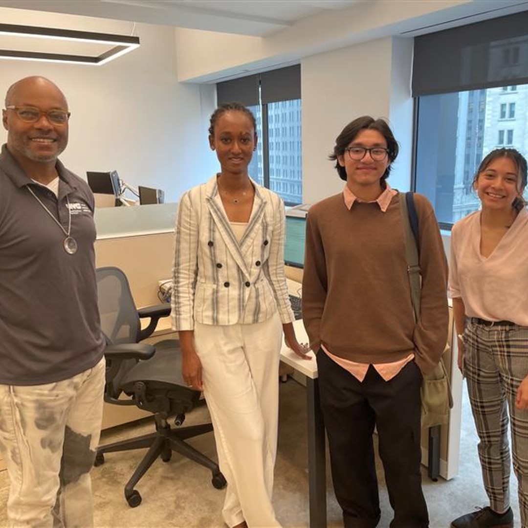 NYC_SBS's tweet photo. Last week, we welcomed our wonderful #CommissionerForADay Mohammad! He shadowed Commissioner Kim during important meetings, including the Small Businesses Advisory Commission, &amp; learned how we #GetStuffDone.🤝 https://t.co/JD8sD9A2kb
#YoungLeaders #PublicService https://t.co/fxGuKQV1ew