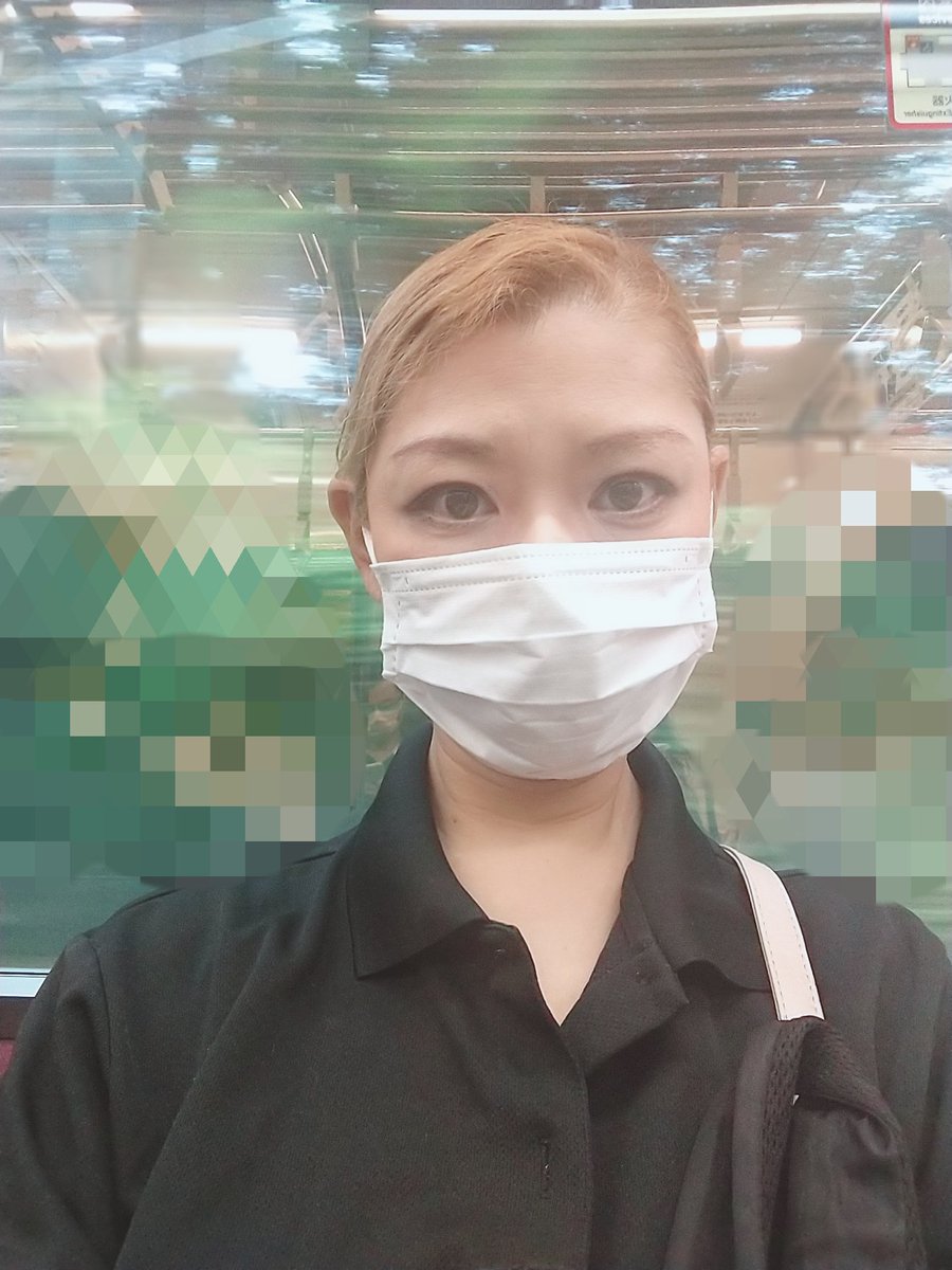 meesukedon's tweet photo. おはようございます
怒涛の、松本アイシティ21出張から帰還しました
生きてます!(笑)
今日から鮪丼🐟#セレオ相模原
です
7/2元月組生ライブも近づきました!
実力派のお二人の、歌と芝居(朗読劇)是非観て欲しいー😆
#宝塚OGライブ
#RefreshingMoom
#かずさ容子 さん
#嘉月絵理 さん
#水島あおい https://t.co/9MKk20bTOr