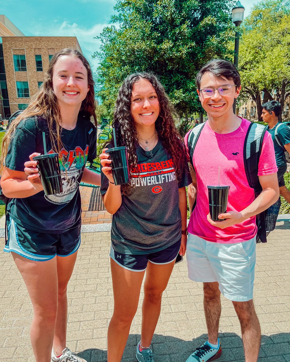 CambridgeatCS's tweet photo. We 🫶🏼 meeting all of you @tamu! Spot by Cambridge Hall and find your new home 🏡 Fully renovated, 1.5 miles to TAMU campus, EVERYTHING included, and much more! https://t.co/VR3JnFVoPe