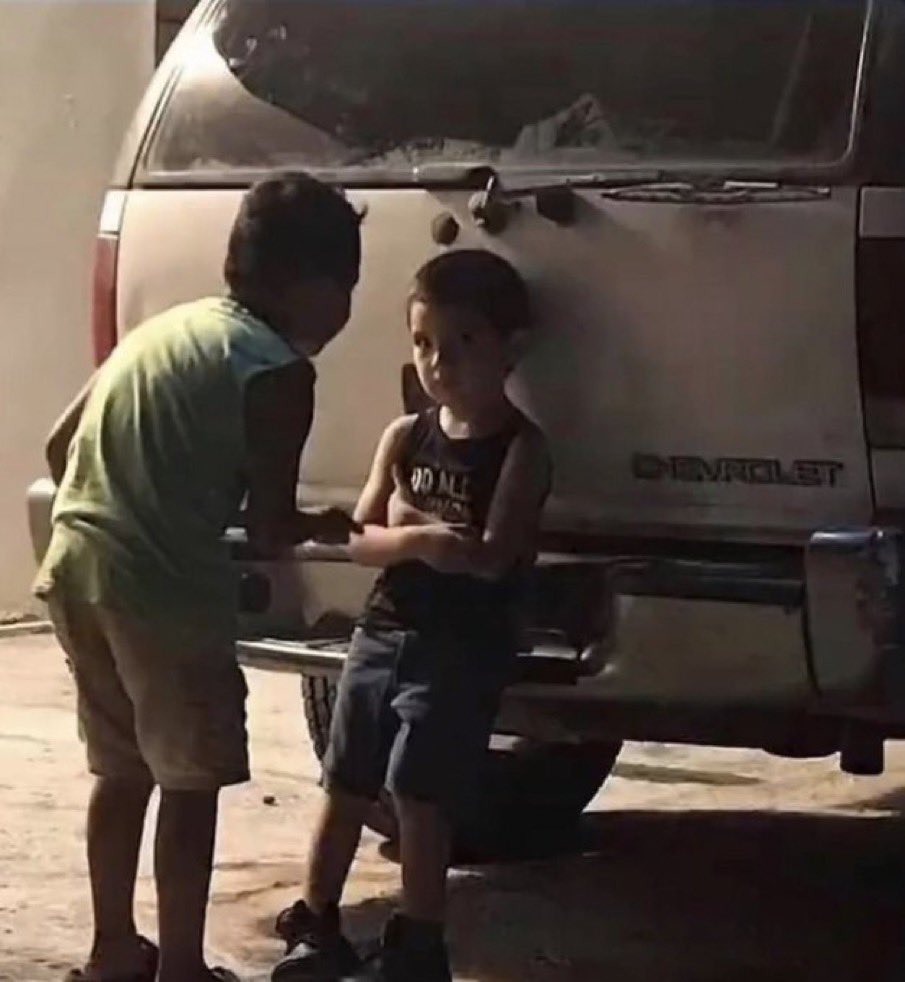 when my boo is telling me about myself &amp; i don’t like it