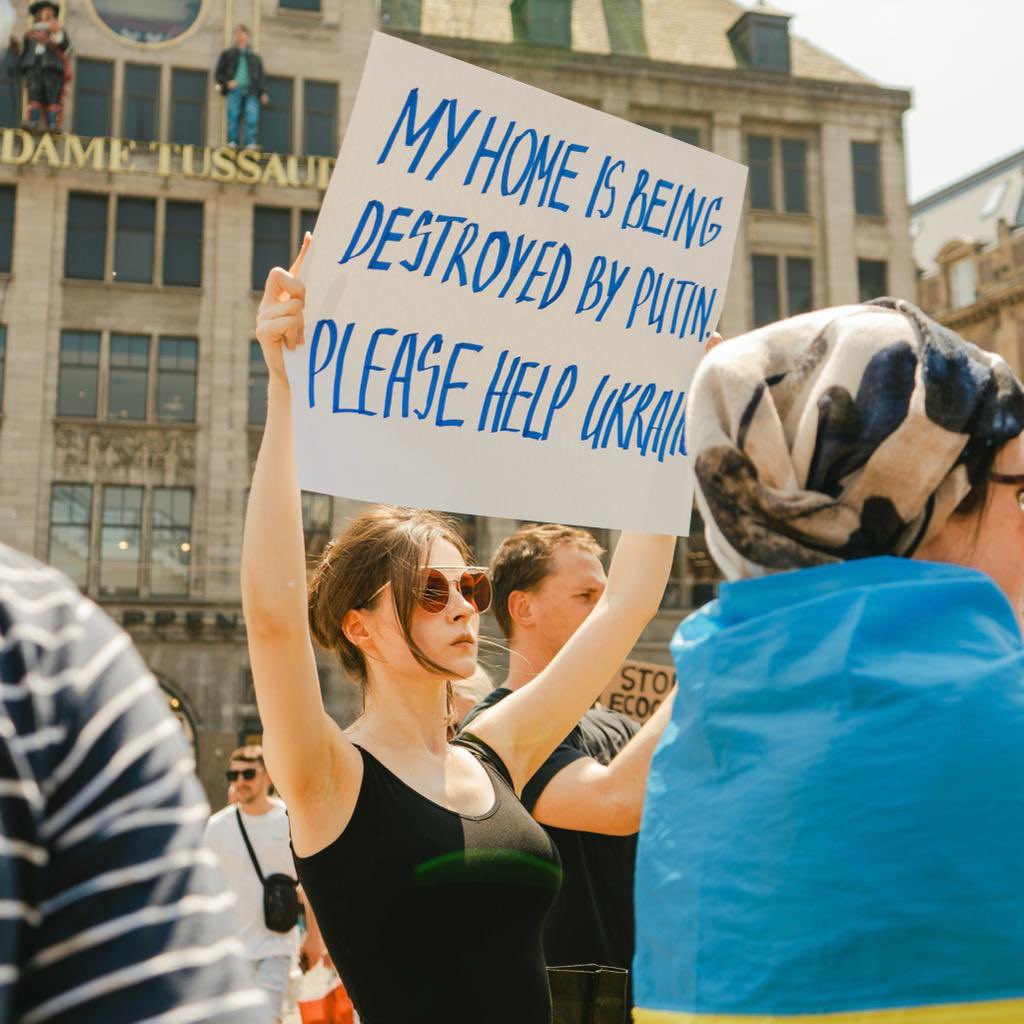 ukrainians_nl's tweet photo. On Sunday, June 11, at the main square of #Amsterdam Ukrainians gathered for a rally against Russia's #ecocide in Ukraine.
#ecocideukraine https://t.co/83xqUz8SWe
