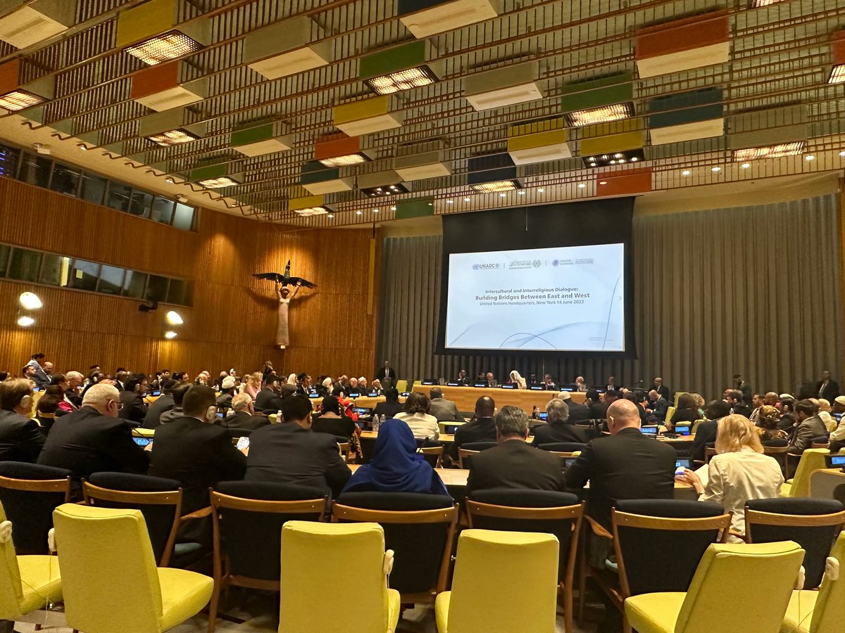 This afternoon, members of the National Council on U.S.-Arab Relations board and staff were privileged to attend the Intercultural &amp; Interreligious Dialogue: Building Bridges Between the East and West hosted by the Muslim World League at the UN Headquarters in NYC