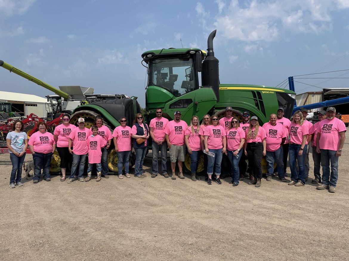 cj_bowditch's tweet photo. Great day teaching Grade 3 and 4s about where their food comes from! #agvocate @aitcsk https://t.co/0cTZnwtqhx