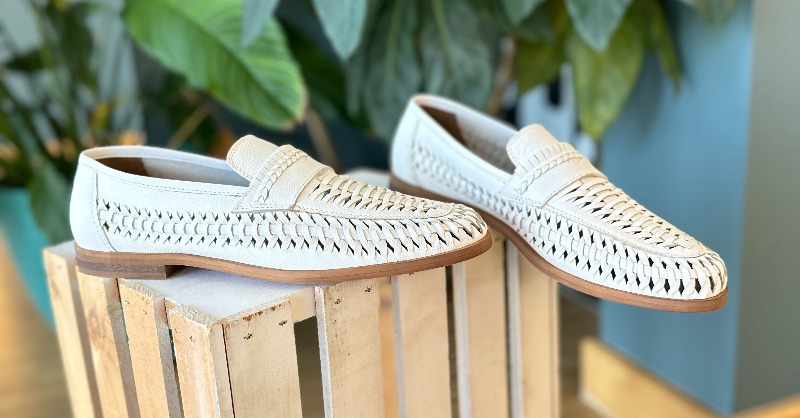 Testosterone13's tweet photo. Do you want to relax more this summer? Us too. We've been wearing our Port Al penny loafers for a laid-back style, and it's been helping a lot. You should try it out. https://t.co/bwHYTpOdpC