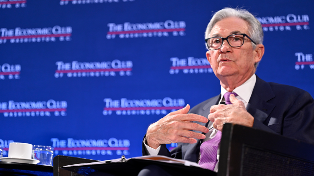 cakers74's tweet photo. 📈 FOMC holds target fed funds rate in 5.0%-5.25% range at June meeting. Door left wide open for July hike as #Fed emphasizes commitment to return #inflation to 2%. @DianeSwonk,“We expect the Fed will raise rates two more times between now and September.” https://t.co/0G18AFjSRz https://t.co/45Q7XPd6dT