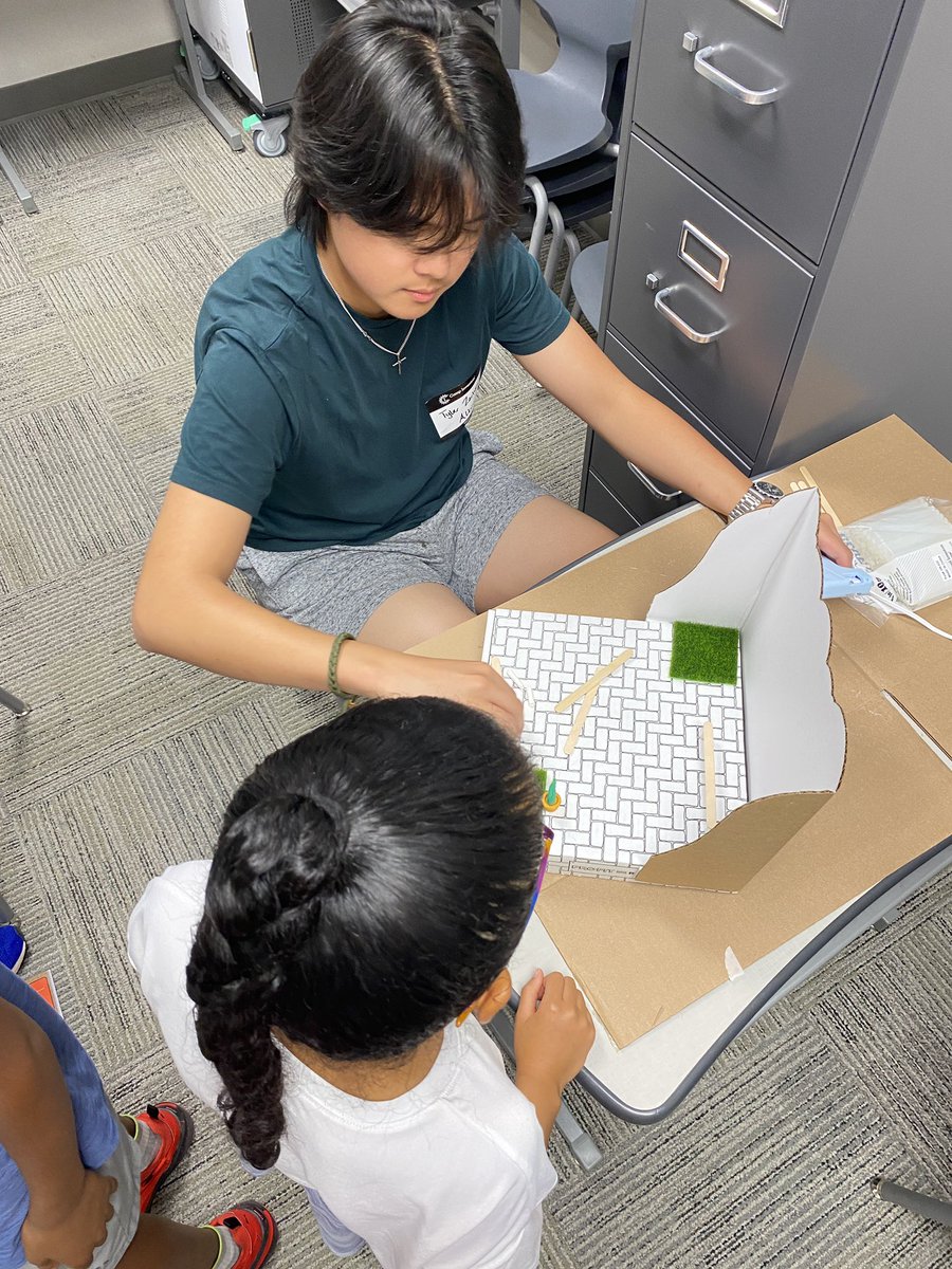 AlisaMatherne's tweet photo. Day 3 @CampInvention was “WET”nesday! Our Leadership Interns are bringing fun. They engage all day with campers and help make it all happen. Thank you to our LIs for leading with joy, living the glue gun lyfe, and being responsible goofballs. @aggiemeg07 @lillianj__ @ProsperISD https://t.co/bUmmFKAX3N